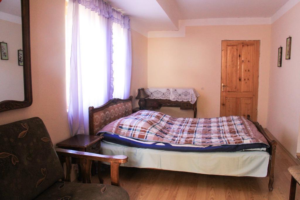 מסטיה Dodo Japaridze Guesthouse חדר תמונה