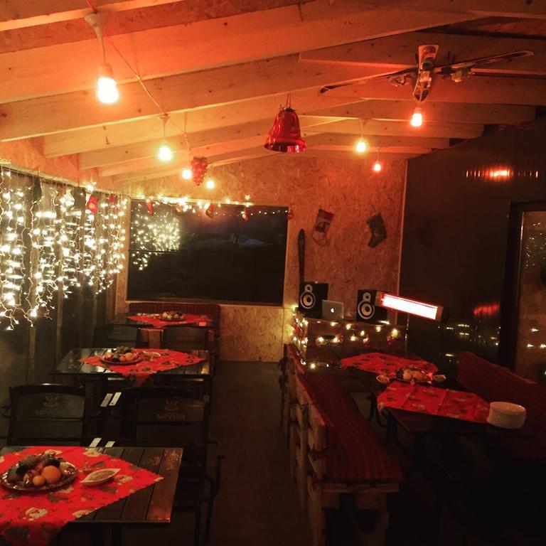 מסטיה Dodo Japaridze Guesthouse מראה חיצוני תמונה