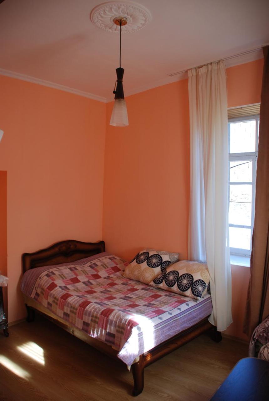 מסטיה Dodo Japaridze Guesthouse מראה חיצוני תמונה